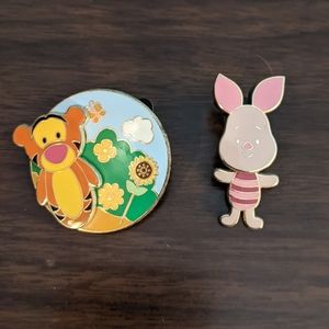 Piglet and Tigger Disney pins